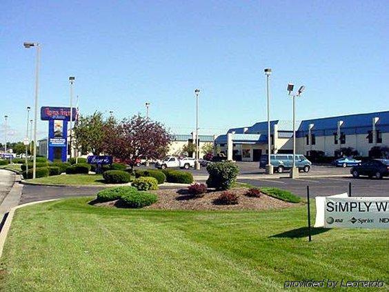 Lees Inn & Suites Muncie Exteriör bild